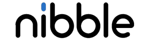 Логотип Nibble.finance с названием маленькими черными буквами и акцентом над буквой i в виде синей продолговатой точки